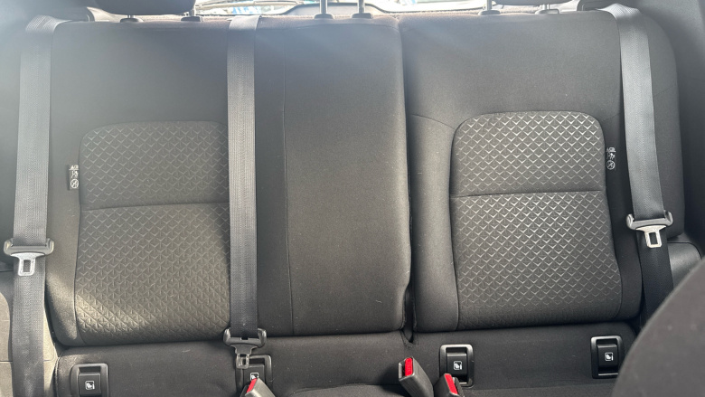 Nissan Juke 1.0 DiG-T 114 Acenta 5dr Petrol Hatchback